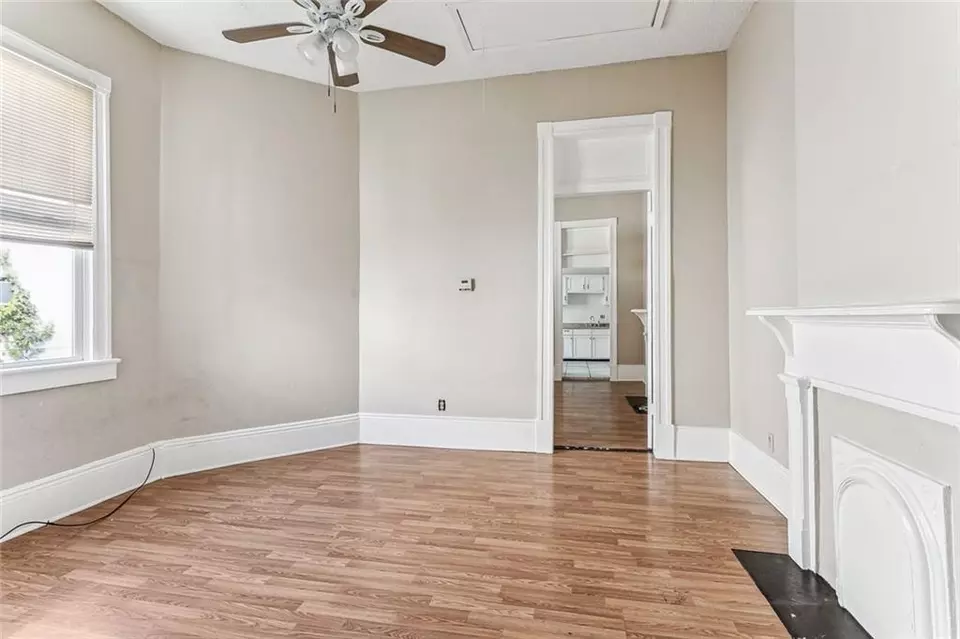 Living - 2031 33 Arts St, New Orleans, LA 70117 photo 2 of 4