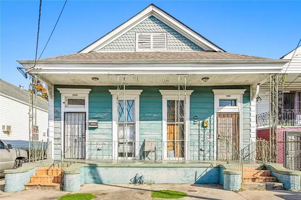 Exterior - 2031 33 Arts St, New Orleans, LA 70117 photo 1 of 3
