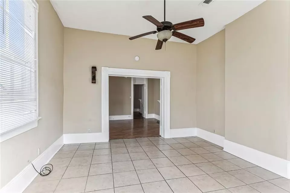 Living - 2031 33 Arts St, New Orleans, LA 70117 photo 4 of 4