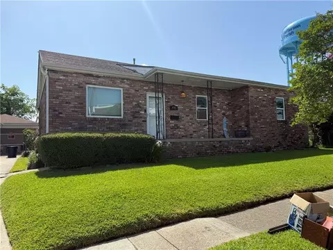 490 Lions St, Jefferson, LA 70121 photo 1