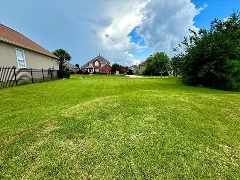 234 Spinnaker Dr, Slidell, LA 70458 photo 9
