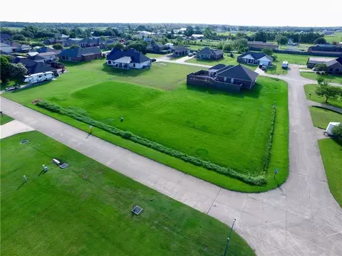 169 Winchester Way, Lockport, LA 70374