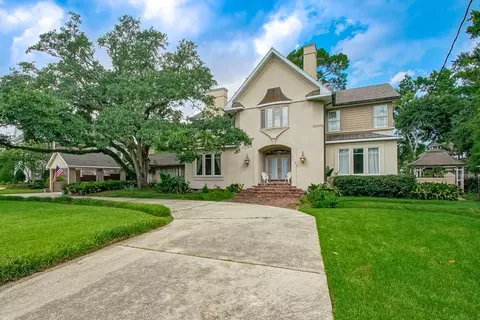 214 Sauve Rd, River Ridge, LA 70123