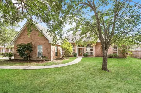 200 Leeds Dr, Slidell, LA 70461