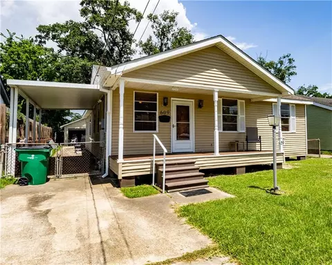 609 Tucker Ave, Jefferson, LA 70121