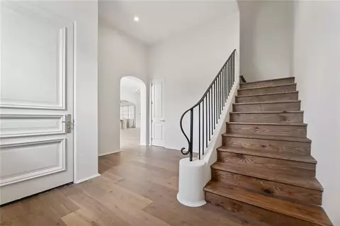 Entry Way - 10 Thunderbird Dr, Covington, LA 70433 photo 1 of 5
