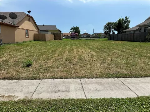 7512 Expedition Dr, New Orleans, LA 70129