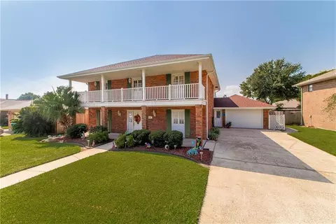 613 Petit Berdot Dr, Kenner, LA 70065