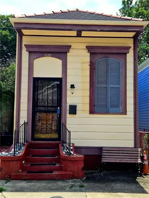 3120 Urquhart St, New Orleans, LA 70117