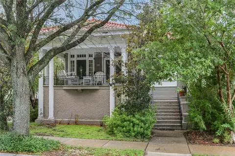 2700 Octavia St, New Orleans, LA 70115