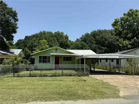 117 Sam St, Eunice, LA 70535