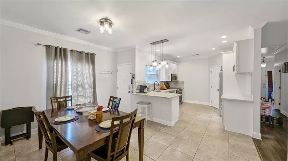 Entry Way - 2735 Village Ct, Marrero, LA 70072 photo 6 of 6