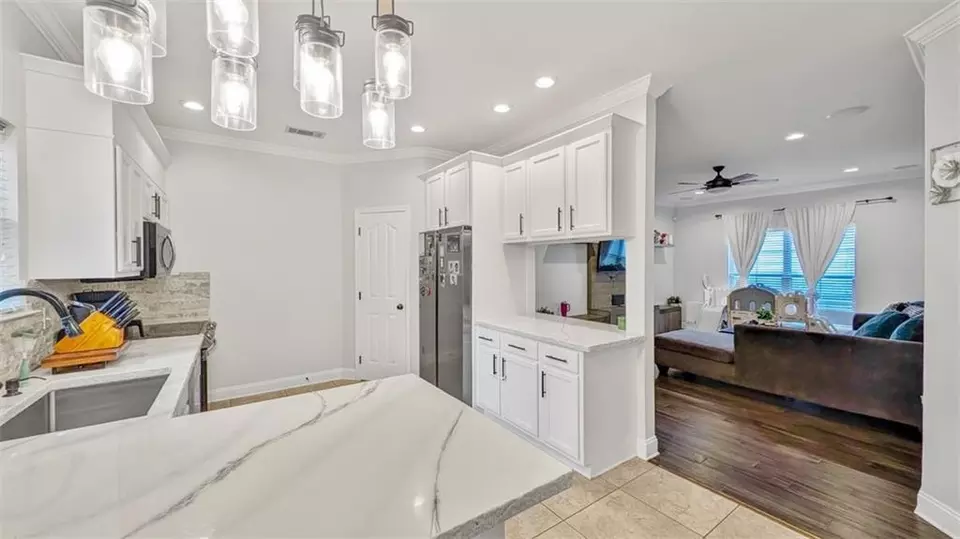 Kitchen - 2735 Village Ct, Marrero, LA 70072 photo 1 of 2