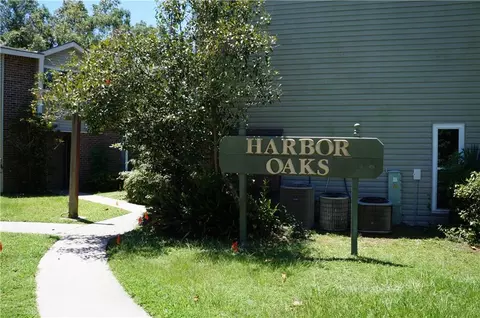 172 Sandra Del Mar Dr, Mandeville, LA 70448
