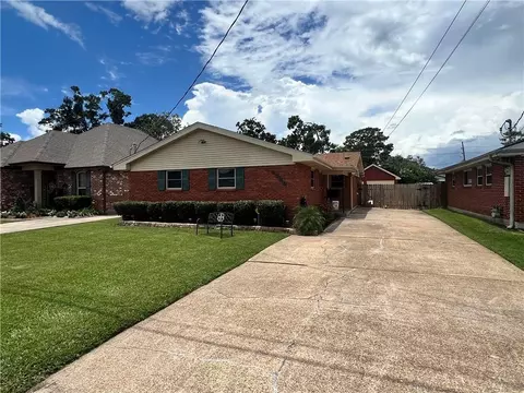 1620 Kent Ave, Metairie, LA 70001