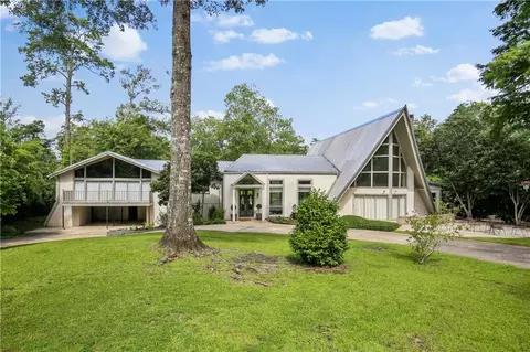 18143 Three Rivers Rd, Covington, LA 70433 photo 1