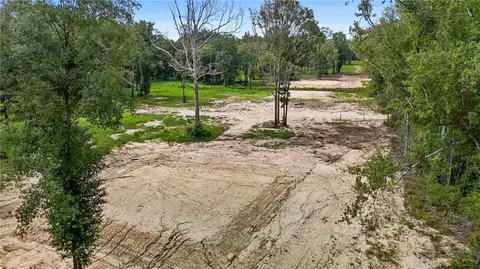 39560 Lees Landing Rd, Ponchatoula, LA 70454