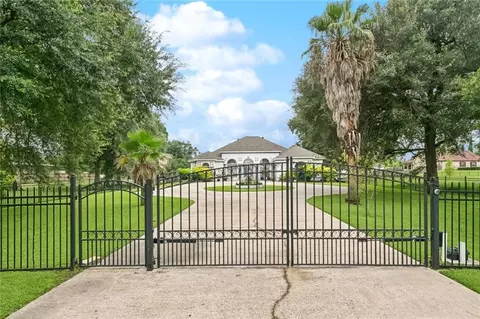 104 S Kenner Ave, Waggaman, LA 70094