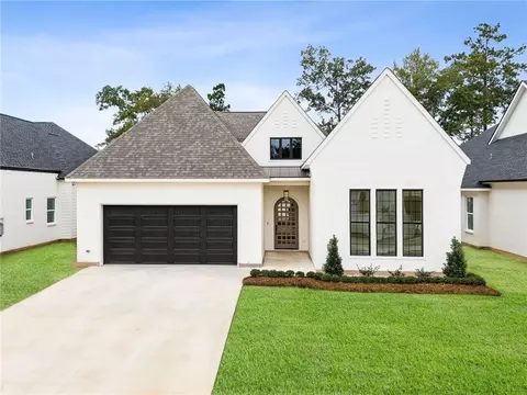 4236 Cypress Point Dr, Covington, LA 70433 photo 1