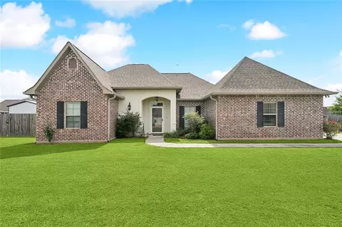 19367 Deerfield Loop, Loranger, LA 70446 photo 1