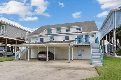 266 Lakeview Dr #B, Slidell, LA 70458