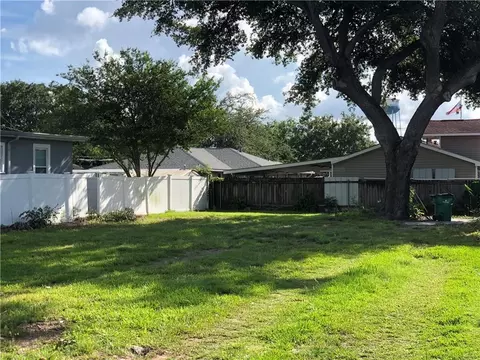 505 Brown Ave, Harvey, LA 70058
