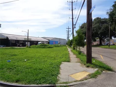 2001 S Derbigney St, New Orleans, LA 70125