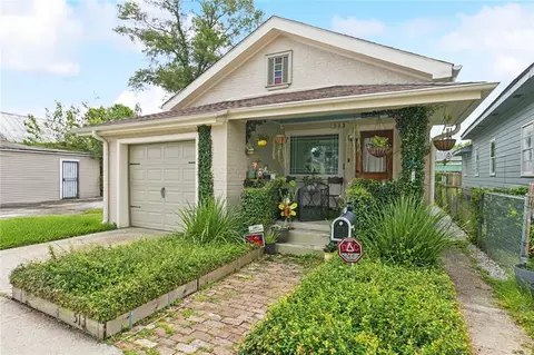 513 Newton St, New Orleans, LA 70114