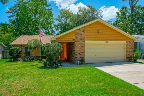 220 Forest Loop, Mandeville, LA 70471 photo 1