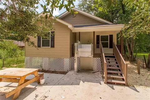 1529 Avenue E Ave, Bogalusa, LA 70427