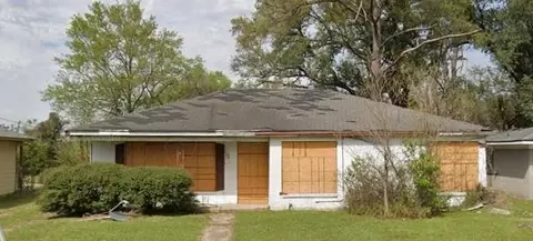2013 Evelyn St, Lake Charles, LA 70601