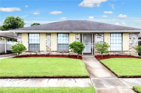 12961 Parlange Ct, New Orleans, LA 70128
