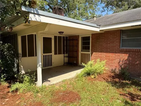 Exterior - 199 Tchefuncte Dr, Covington, LA 70433 photo 4 of 8