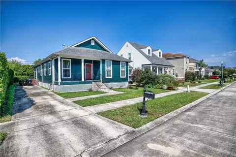 530 Abalon Ct, New Orleans, LA 70114