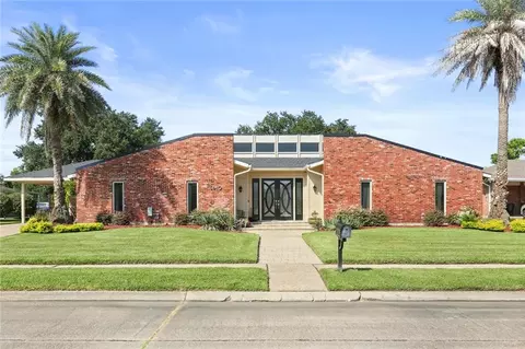 5840 Kensington Blvd, New Orleans, LA 70127