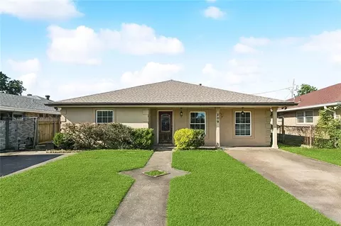 209 Ocelot Dr, Arabi, LA 70032