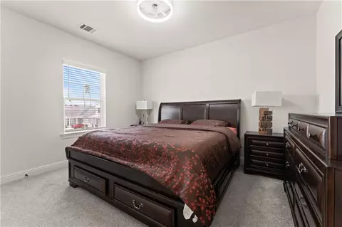 Bedroom - 1680 Continental Dr, Covington, LA 70433 photo 4 of 5
