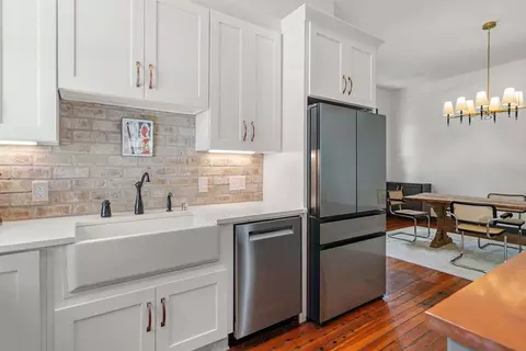 Kitchen - 204 W 15th Ave, Covington, LA 70433 photo 3 of 3
