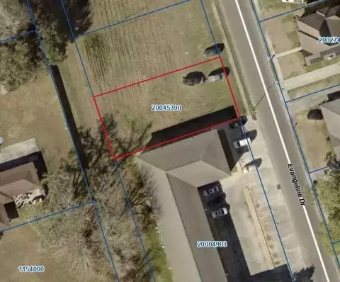130 Evangeline Dr, Donaldsonville, LA 70346