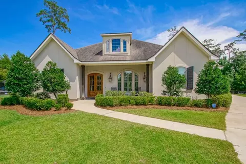 77 Juniper Ct, Mandeville, LA 70471 photo 1