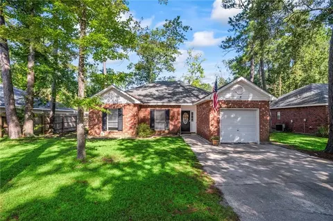 2018 Steven St, Mandeville, LA 70448 photo 1