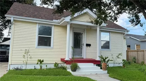 200 Claiborne Ct, Jefferson, LA 70121