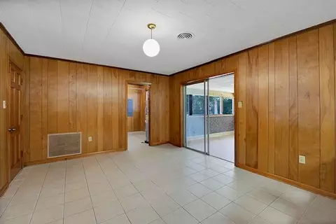Living - 78468 Stevens Rd, Folsom, LA 70437 photo 3 of 3