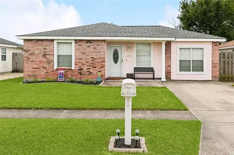 2625 Misty Meadows Dr, Marrero, LA 70072