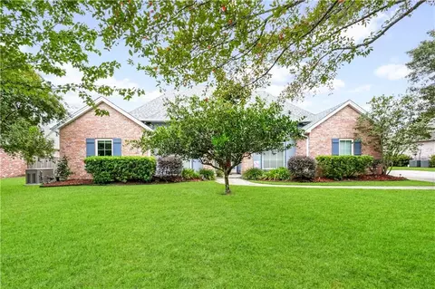 568 Winbourne Dr, Slidell, LA 70461 photo 1