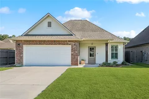 12521 Parma Cir, Covington, LA 70435 photo 1