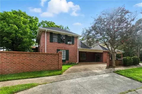 2142 Calhoun St, New Orleans, LA 70118