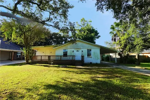 604 Funderburk Ave, Houma, LA 70364