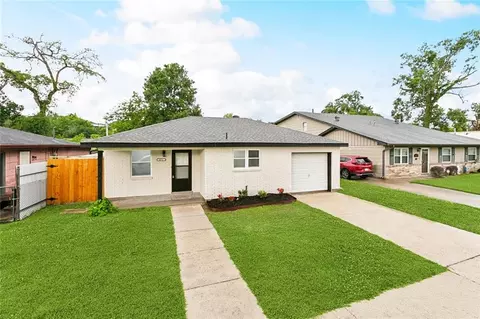 672 Wiegand Dr, Westwego, LA 70094