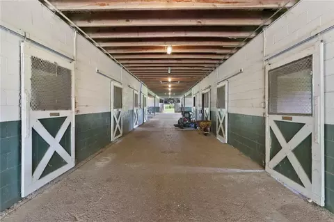 Entry Way - 81439 Jim Sharp Rd, Covington, LA 70435 photo 3 of 4